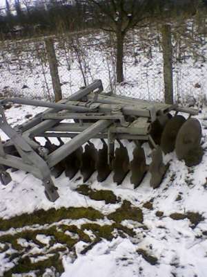 Vind tractor fiat 445 cu utilaje