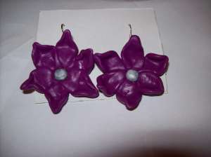 Accesorii handmade.Se lucreaza si la comanda!