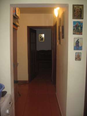 VANZARI 3 CAMERE DRUMUL TABEREI VALEA IALOMITEI CONSTRUCTIE 1978