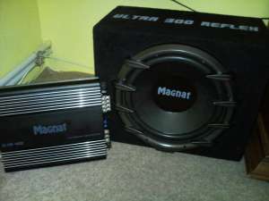 Vand Subwoofer Auto + Statie
