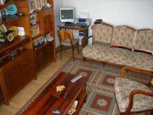 VANZARE 3 CAMERE 1 DECEMBRIE CONSTRUCTIE 1983