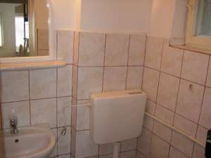 VANZARE 3 CAMERE 1 DECEMBRIE CONSTRUCTIE 1983