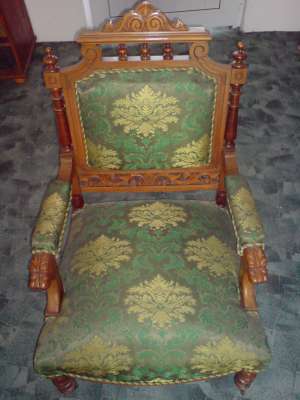 Vand mobilier vechi perioada 1920-1930: