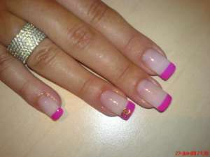 Aplic unghii false cu gel