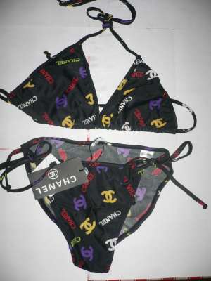 Costume de baie. creme, rimeluri, ochelari de soare, ceasuri dame, barbati