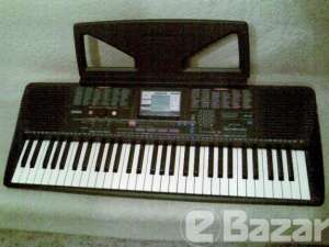Vand orga Yamaha psr220