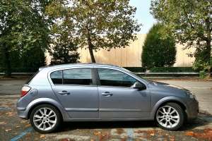 Opel Astra(folosita doar in Italia)inscrisa in RO