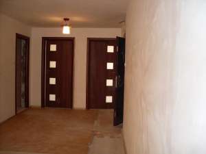 Vand apartament 3 camere in Navodari in centru