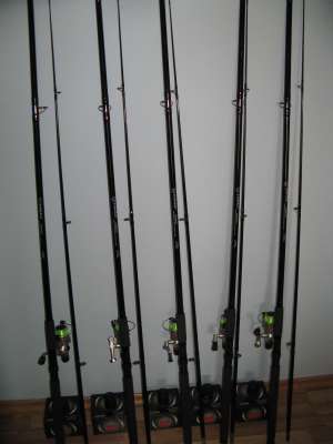 Vand set de 5 lansete noi mari