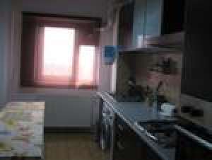 VANZARE APARTAMENT 3 CAMERE CRANGASI