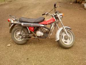 Suzuki rv125