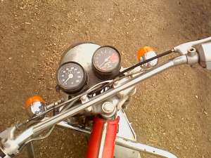 Suzuki rv125