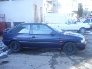 vand ford escort 1, 4 inmatriculat