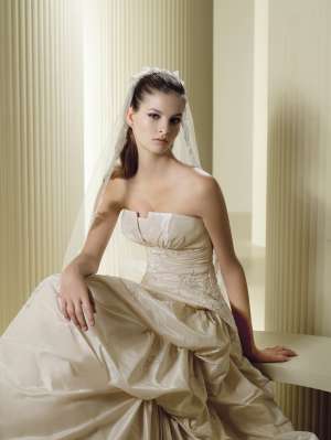 La Sposa Fuego de inchiriat