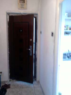 SUPER OFERTA 2 CAMERE DRISTOR METROU CONSTRUCTIE 1986