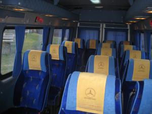 -MICROBUZ MERCEDES SPRINTER (CLASIF. 3 STELE)
