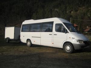 -MICROBUZ MERCEDES SPRINTER (CLASIF. 3 STELE)