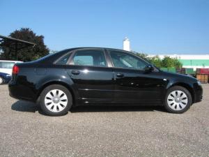 -AUTOTURISM AUDI A4