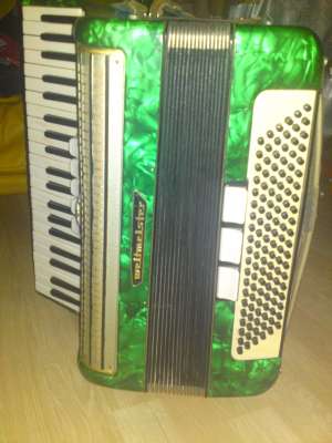 vand acordeon weltmeister 120 basi