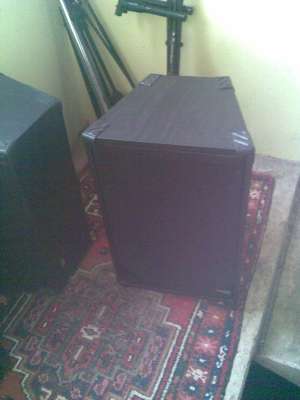 vand urgent boxe 15"