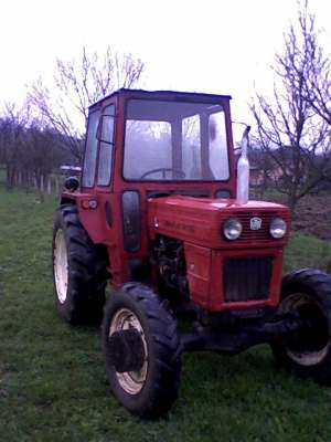 Vind Urgent tractor + Disc