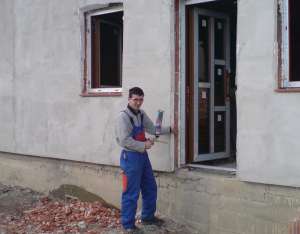 caut loc de munca...tapmlarie Al si/sau PVC