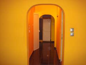 inchiriez 2 camere Baba Novac