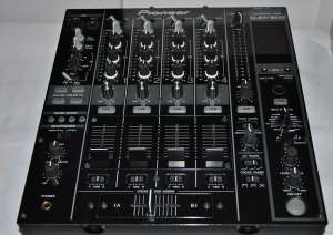 Vand mixer Dj. Pioneer DJM-800