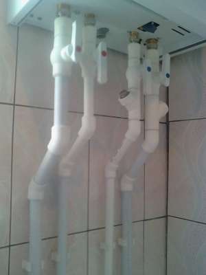 CAUTI UN INSTALATOR?