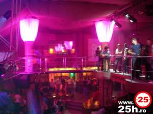Ofer spre inchiriere spatiu comercial 700 mp