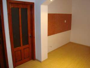 Inchiriez apartament