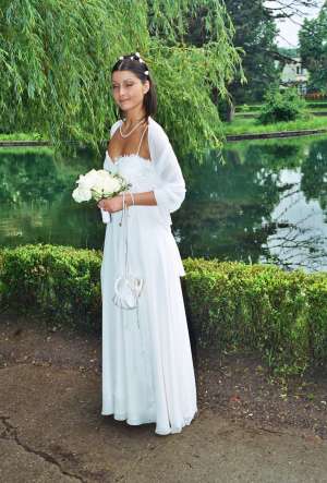 Vand rochie de mireasa