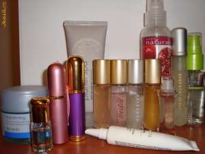 AVON COSMETICE