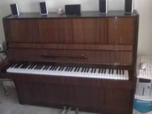 vand pianina nocturno urgent