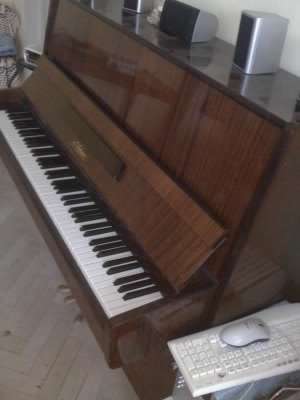 vand pianina nocturno urgent