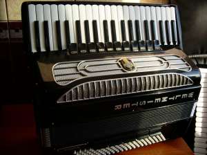 VIND ACORDEON WELTMEISTER SUPITA MODELLE REGISTRE UNCHIE INPECABIL