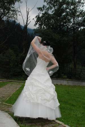 Rochie de mireasa - model deosebit White Lady