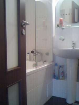 INCHIRIERE 2 CAMERE DIHAM