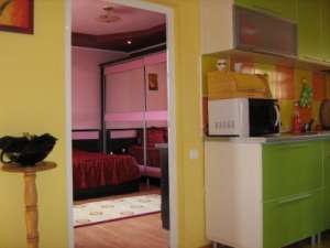 Navodari casa 3 camere de vanzare