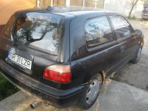 vand nissan sunny