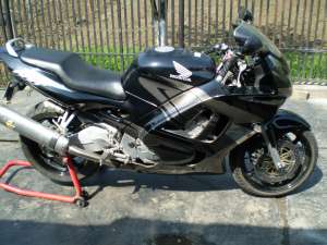 vand honda cbr-f