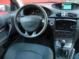 Vand Renault Laguna 2 diesel an 2001 pret 3850 euro neg.
