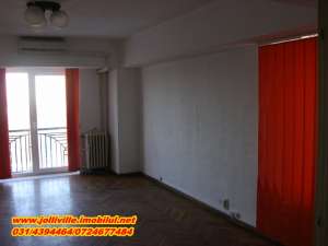 Apartament  4 camere   Unirii - pretabil sediu firma