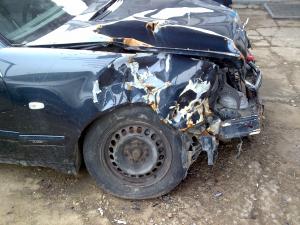 Vand MERCEDES E 220 CLASIC