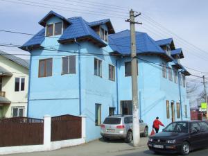 VAND SPATIU COMERCIAL IN VALENII DE MUNTE PRAHOVA