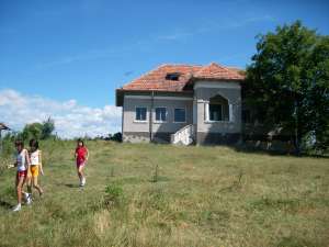 vanzare casa Valcea foarte urgent