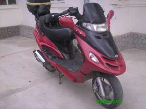 Vand scuter kymco dink 50