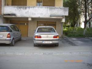 opel omega