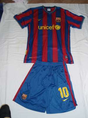 Set tricou Barcelona 2009-2010 HOME MESSI