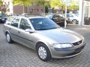 vand Opel Vectra B-impecabil, clima